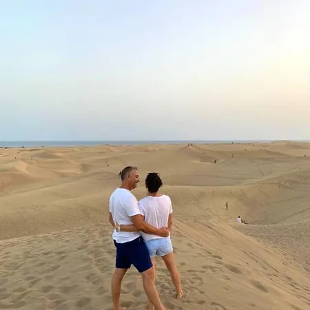 度假居 Charming House In With Garden *